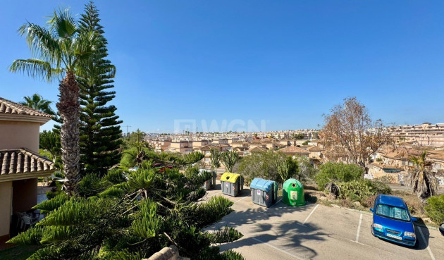 Resale - Villa - Torrevieja - Costa Blanca