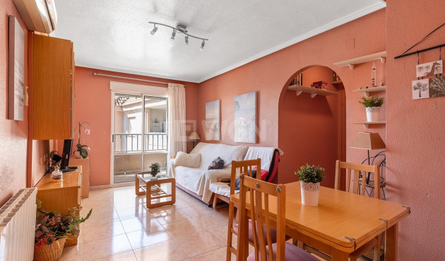 Odsprzedaż - Daszek - Torrevieja - El Molino