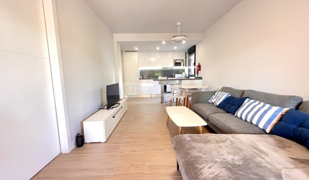 Resale - Apartment / flat - Villamartin - Costa Blanca