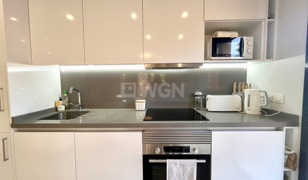 Resale - Apartment / flat - Villamartin - Costa Blanca