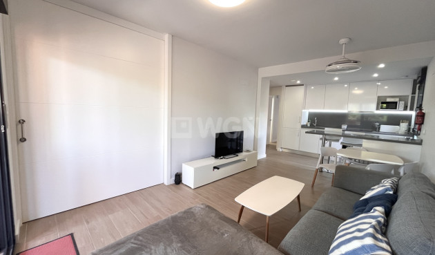 Resale - Apartment / flat - Villamartin - Costa Blanca