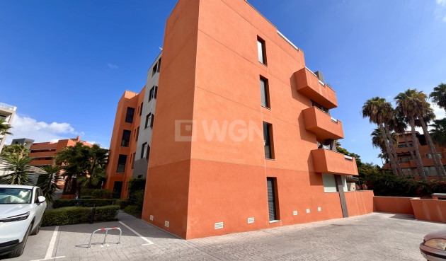 Resale - Apartment / flat - Villamartin - Costa Blanca