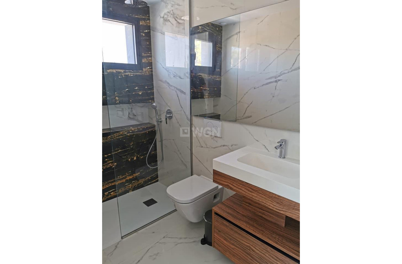 Odsprzedaż - Villa - Torrevieja - Costa Blanca