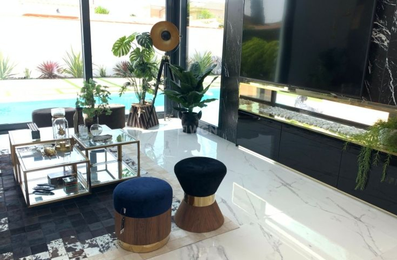 Odsprzedaż - Villa - Torrevieja - Costa Blanca