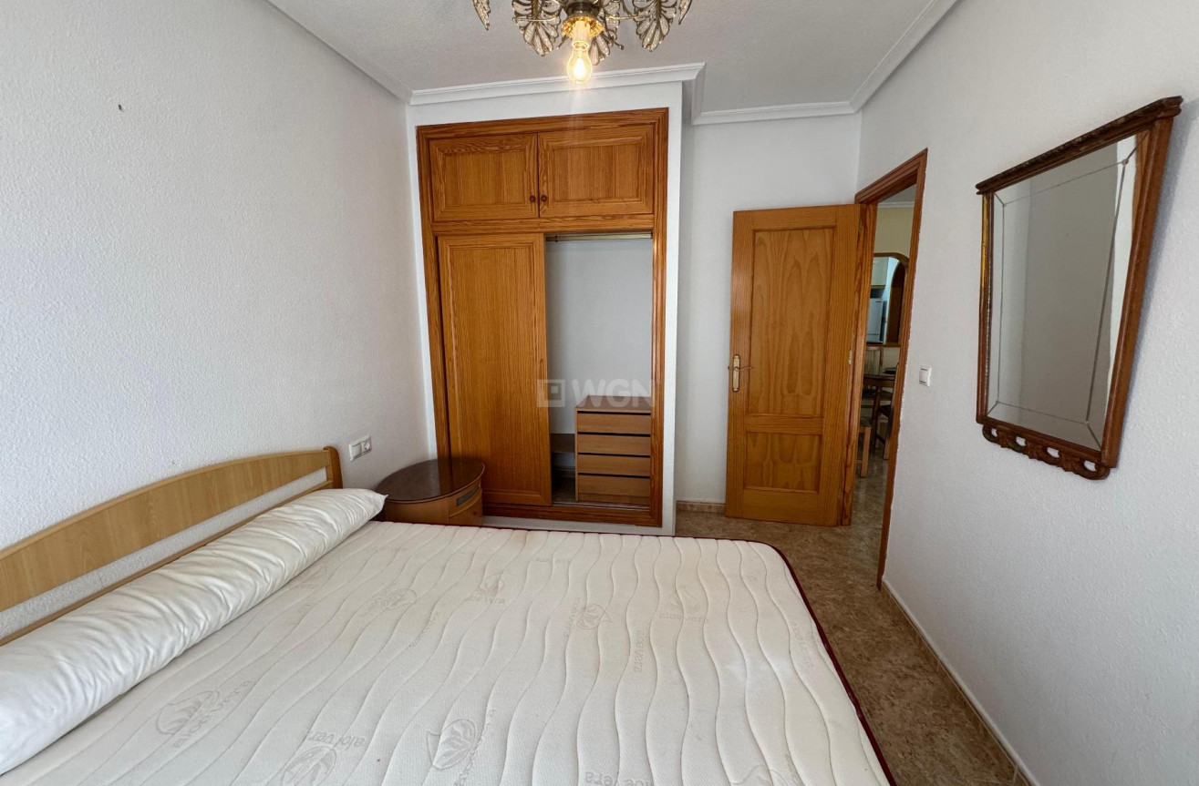 Resale - Apartment / flat - Torrevieja - Costa Blanca
