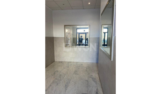 Reventa - Apartamento / piso - Torrevieja - El Molino