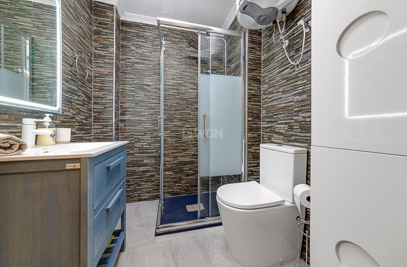 Wiederverkauf - Wohnung - Torrevieja - Playa de los Locos