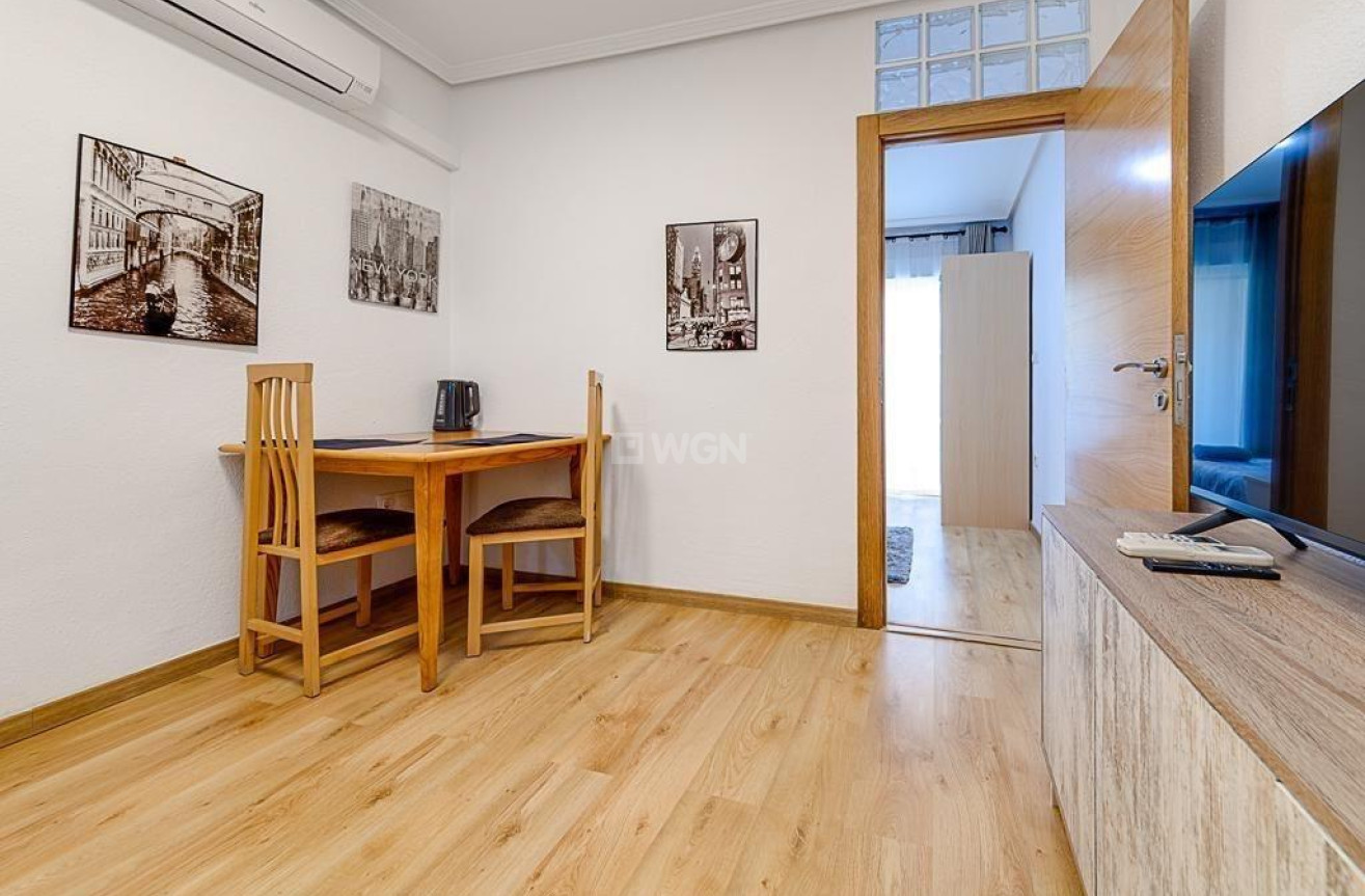 Wiederverkauf - Wohnung - Torrevieja - Playa de los Locos