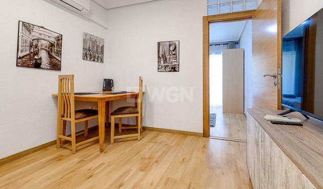 Wiederverkauf - Wohnung - Torrevieja - Playa de los Locos