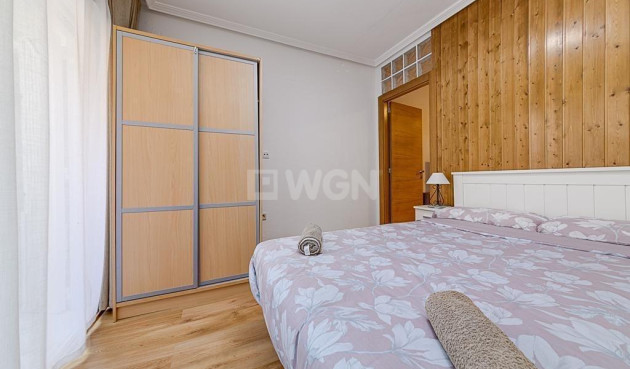 Wiederverkauf - Wohnung - Torrevieja - Playa de los Locos