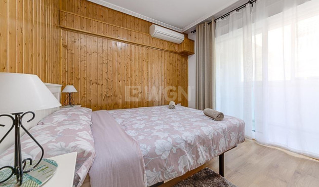 Wiederverkauf - Wohnung - Torrevieja - Playa de los Locos