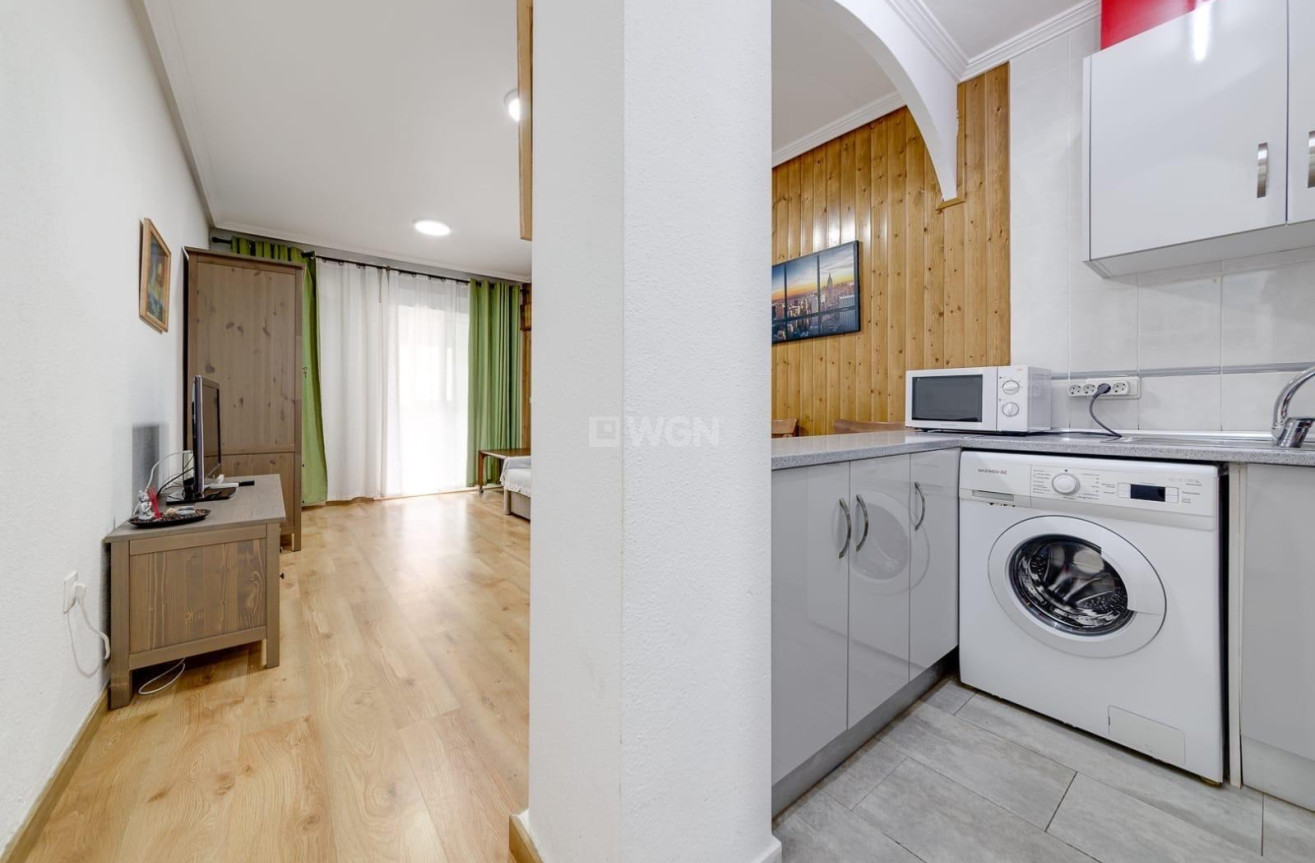 Wiederverkauf - Wohnung - Torrevieja - Playa de los Locos