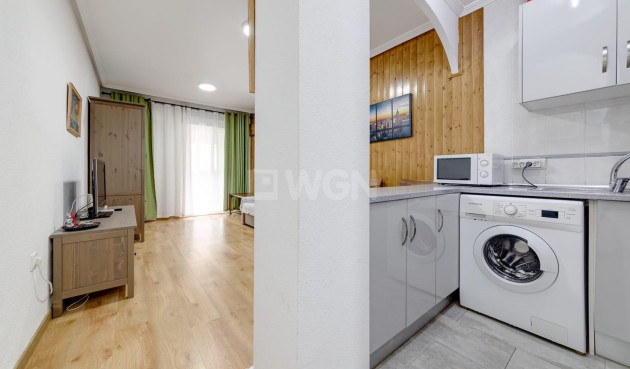 Wiederverkauf - Wohnung - Torrevieja - Playa de los Locos