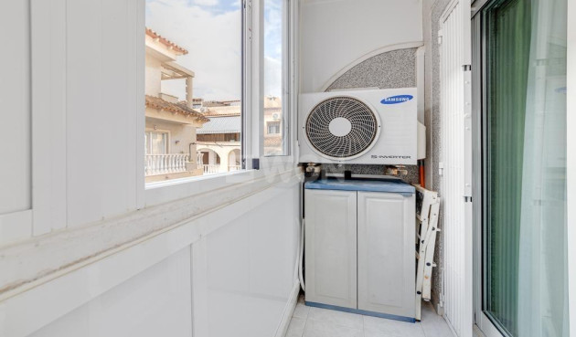 Wiederverkauf - Wohnung - Torrevieja - Playa de los Locos