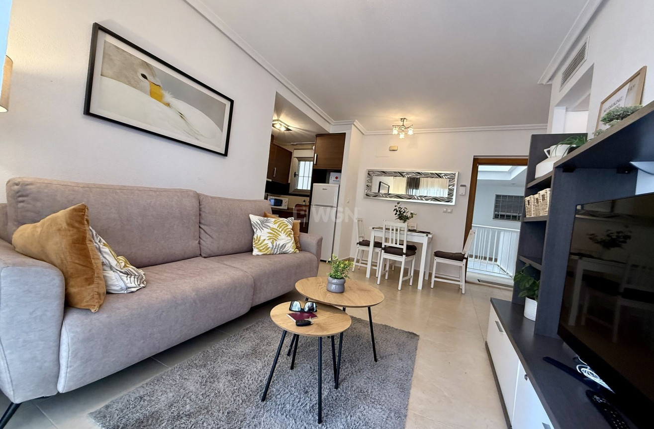 Odsprzedaż - Mieszkanie w bloku - Torrevieja - Costa Blanca