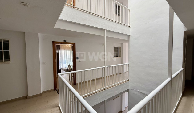 Odsprzedaż - Mieszkanie w bloku - Torrevieja - Costa Blanca