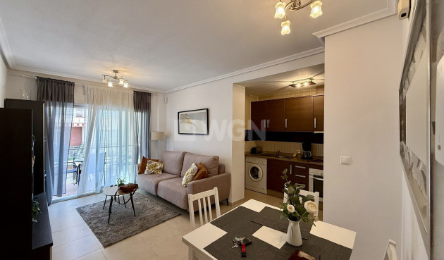 Odsprzedaż - Mieszkanie w bloku - Torrevieja - Costa Blanca