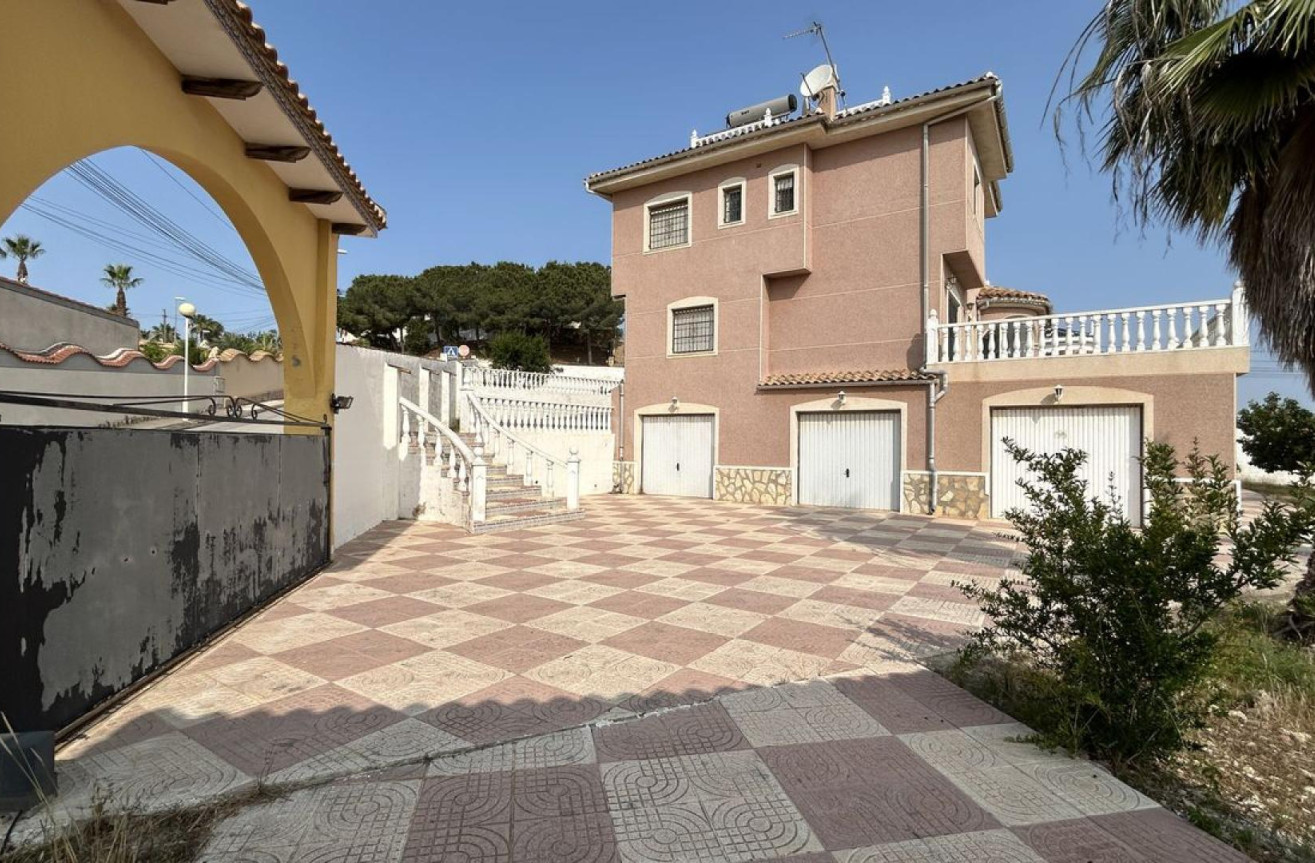 Odsprzedaż - Villa - Ciudad Quesada - Costa Blanca