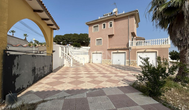 Odsprzedaż - Villa - Ciudad Quesada - Costa Blanca