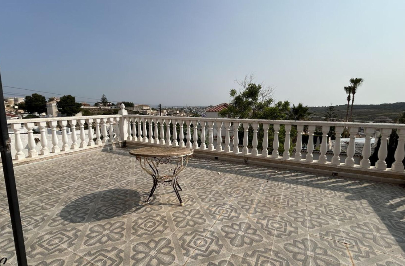 Odsprzedaż - Villa - Ciudad Quesada - Costa Blanca