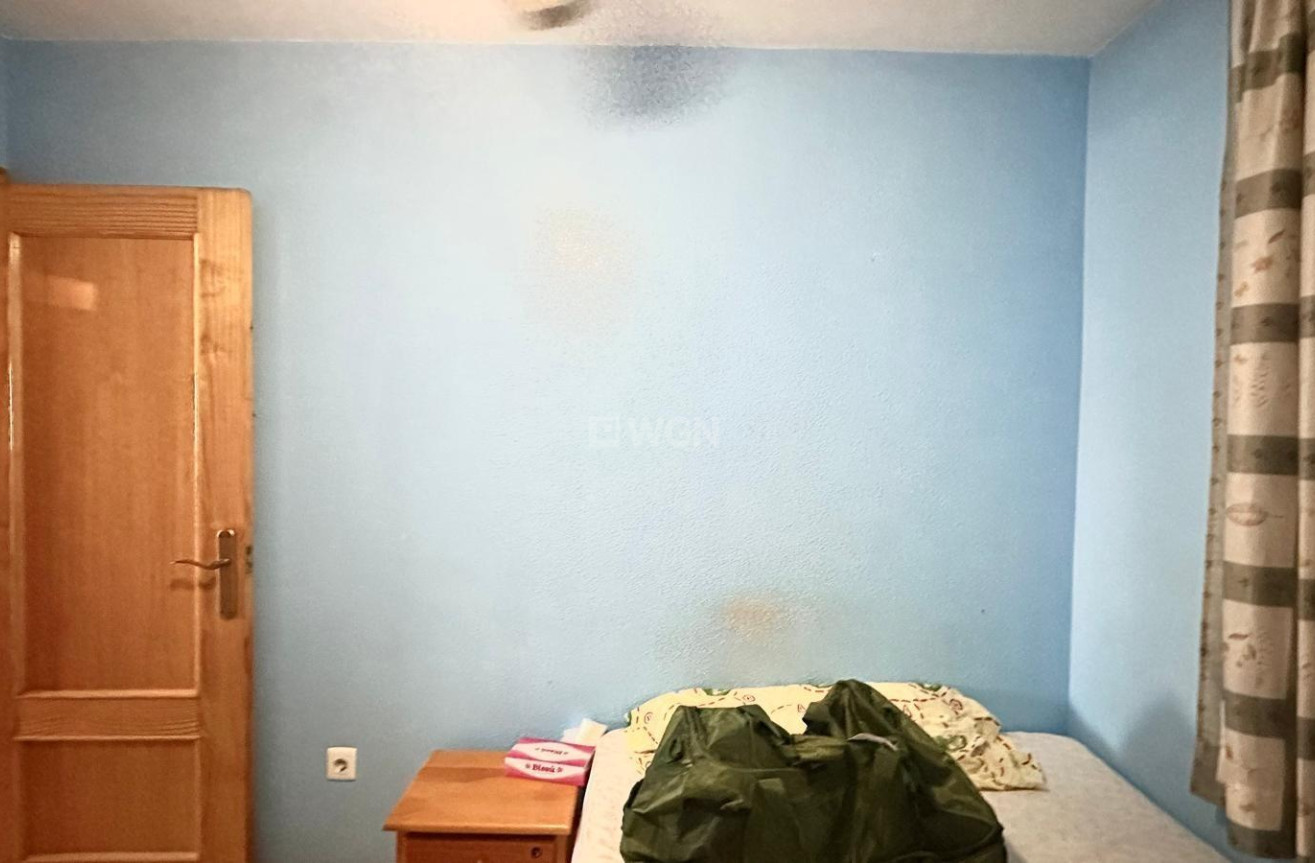 Odsprzedaż - Mieszkanie w bloku - Torrevieja