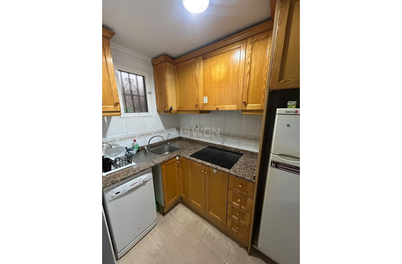 Reventa - Apartamento / piso - Torrevieja
