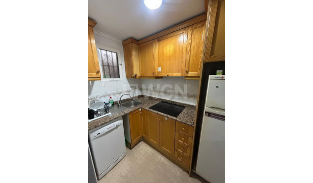 Reventa - Apartamento / piso - Torrevieja