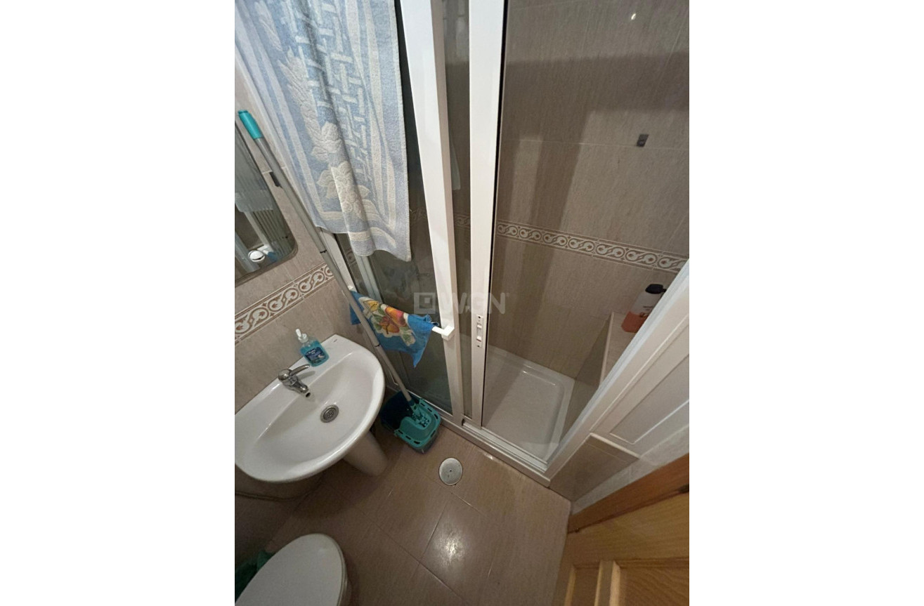 Reventa - Apartamento / piso - Torrevieja