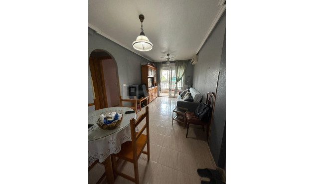 Reventa - Apartamento / piso - Torrevieja