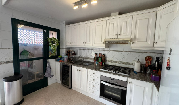 Resale - Apartment / flat - Dehesa de Campoamor - Costa Blanca