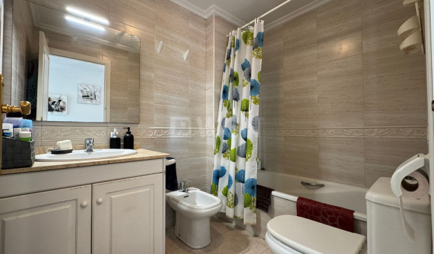 Resale - Apartment / flat - Dehesa de Campoamor - Costa Blanca