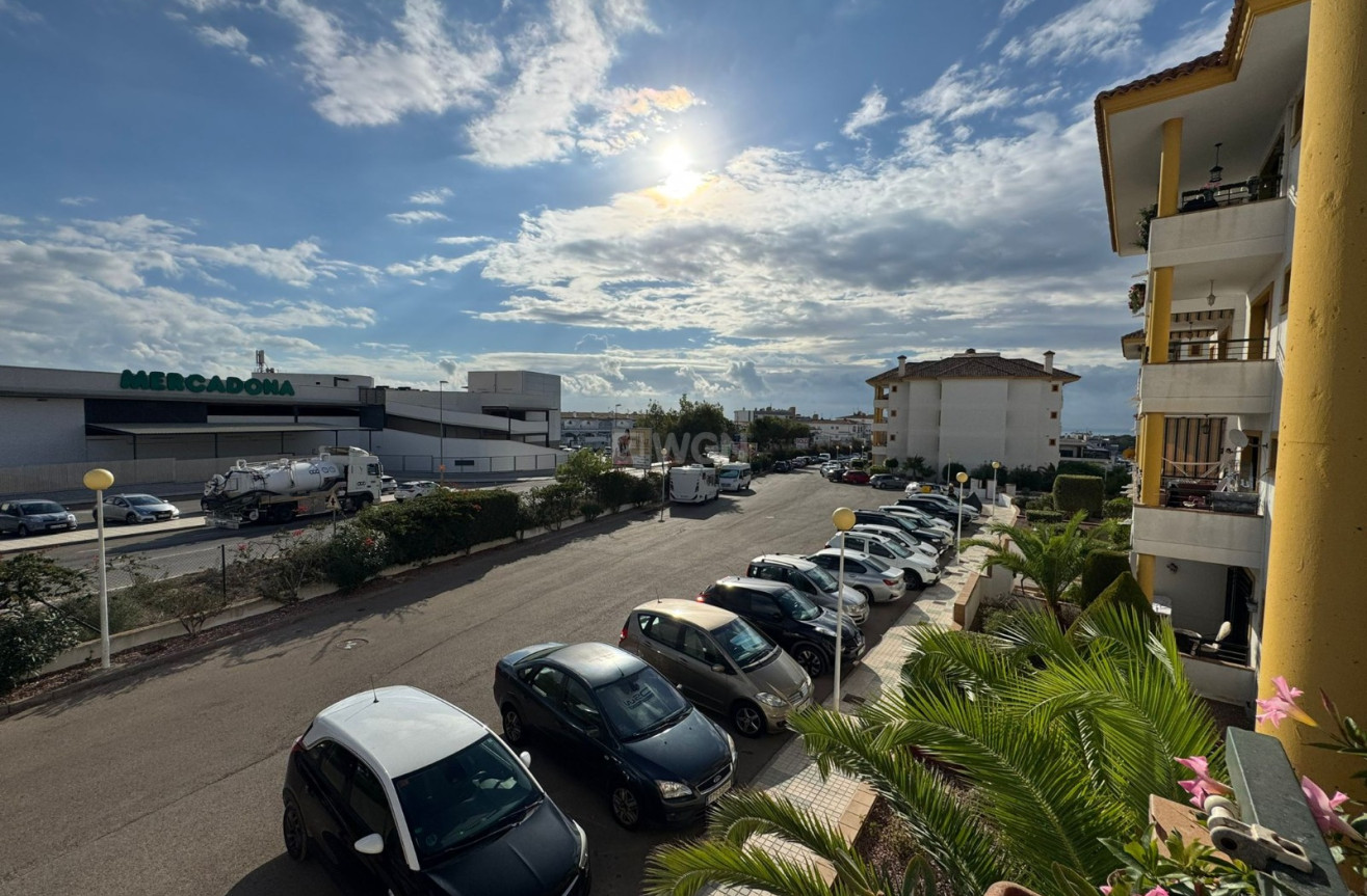 Resale - Apartment / flat - Dehesa de Campoamor - Costa Blanca