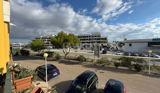 Resale - Apartment / flat - Dehesa de Campoamor - Costa Blanca