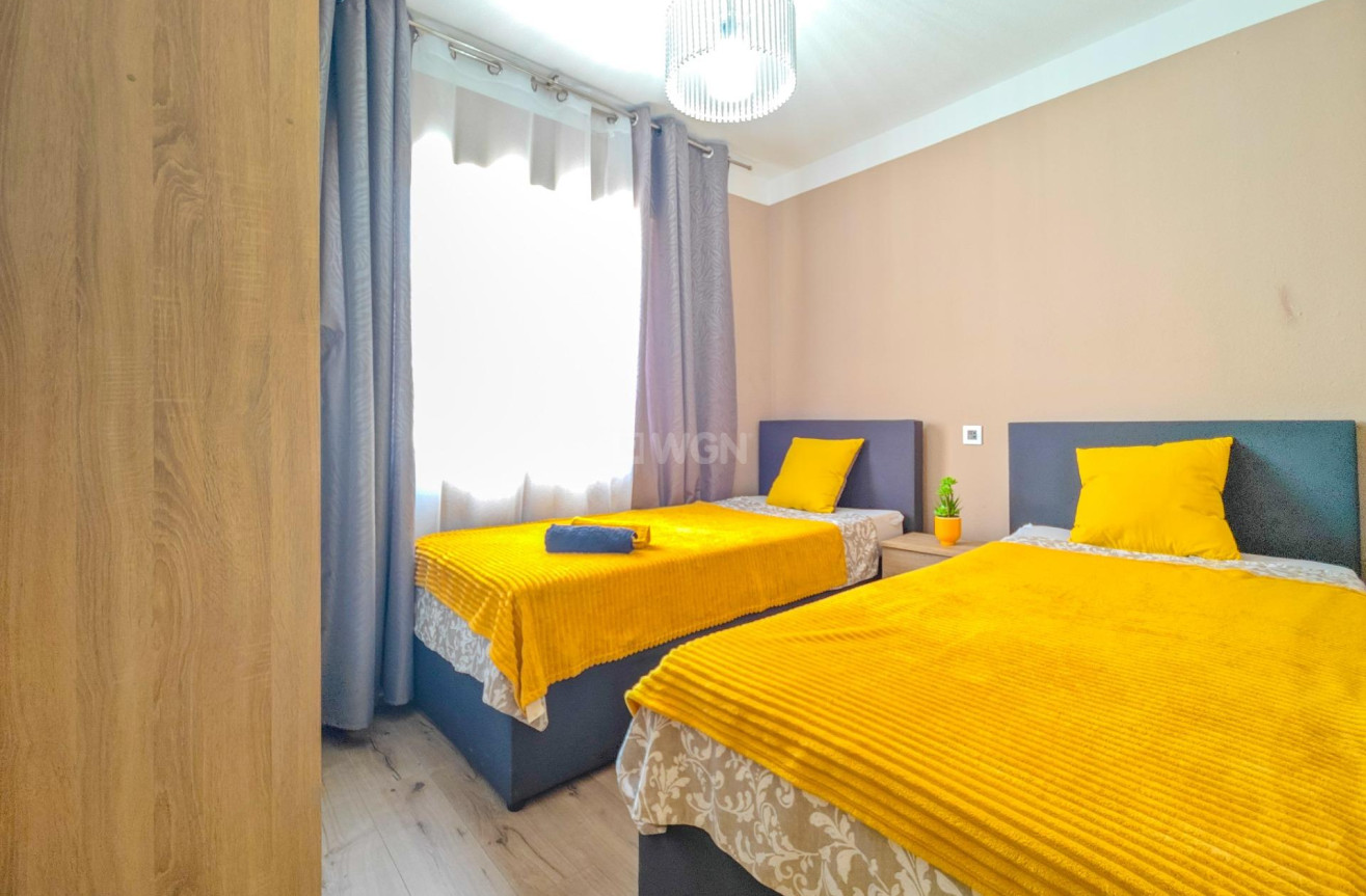 Wiederverkauf - Bungalow - Torrevieja - Torreblanca