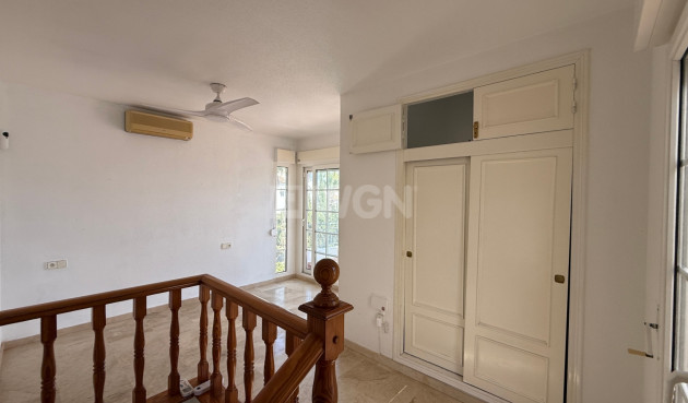 Odsprzedaż - Villa - Orihuela - Inland