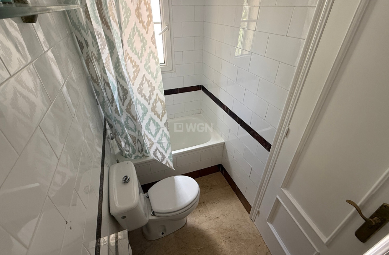 Odsprzedaż - Villa - Orihuela - Inland