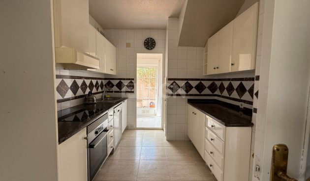 Odsprzedaż - Villa - Orihuela - Inland