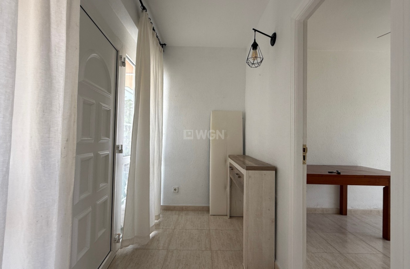 Odsprzedaż - Villa - Orihuela - Inland