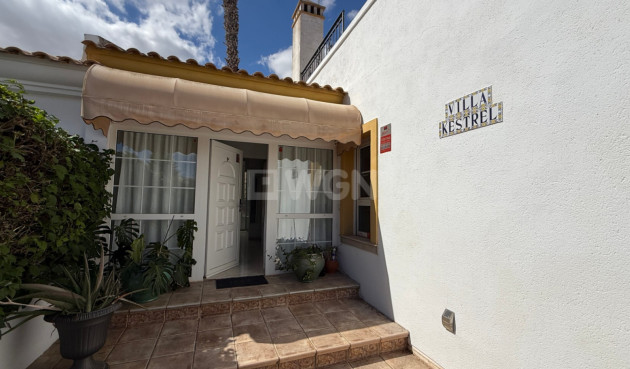 Odsprzedaż - Villa - Orihuela - Inland