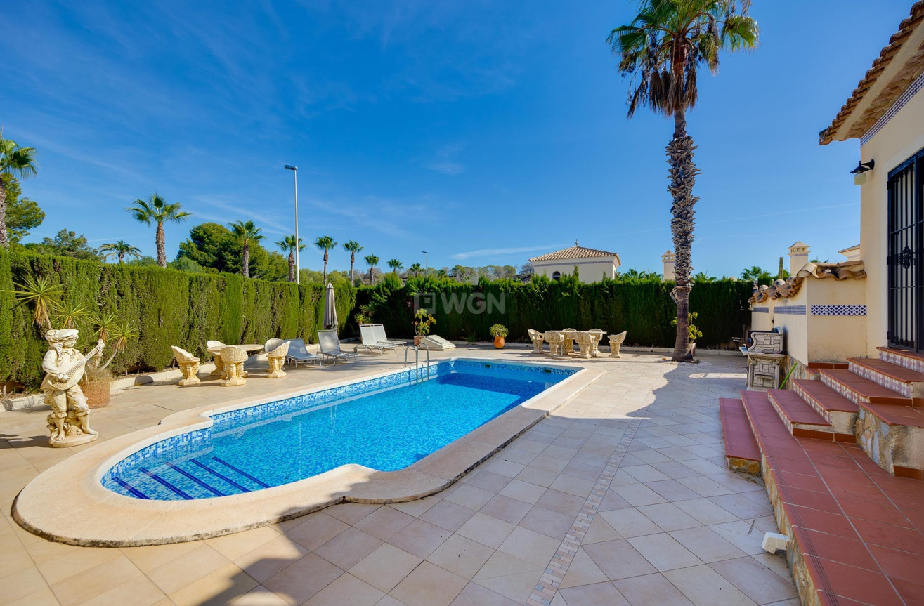 Reventa - Villa - Orihuela Costa - Costa Blanca