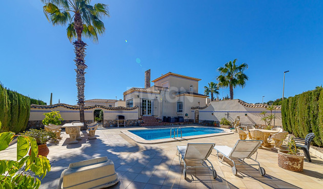 Reventa - Villa - Orihuela Costa - Costa Blanca