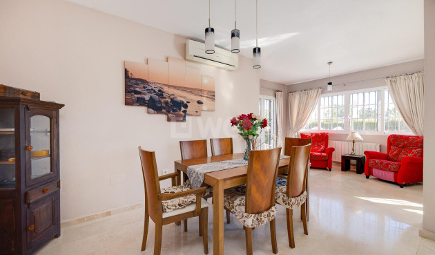 Reventa - Villa - Orihuela Costa - Costa Blanca