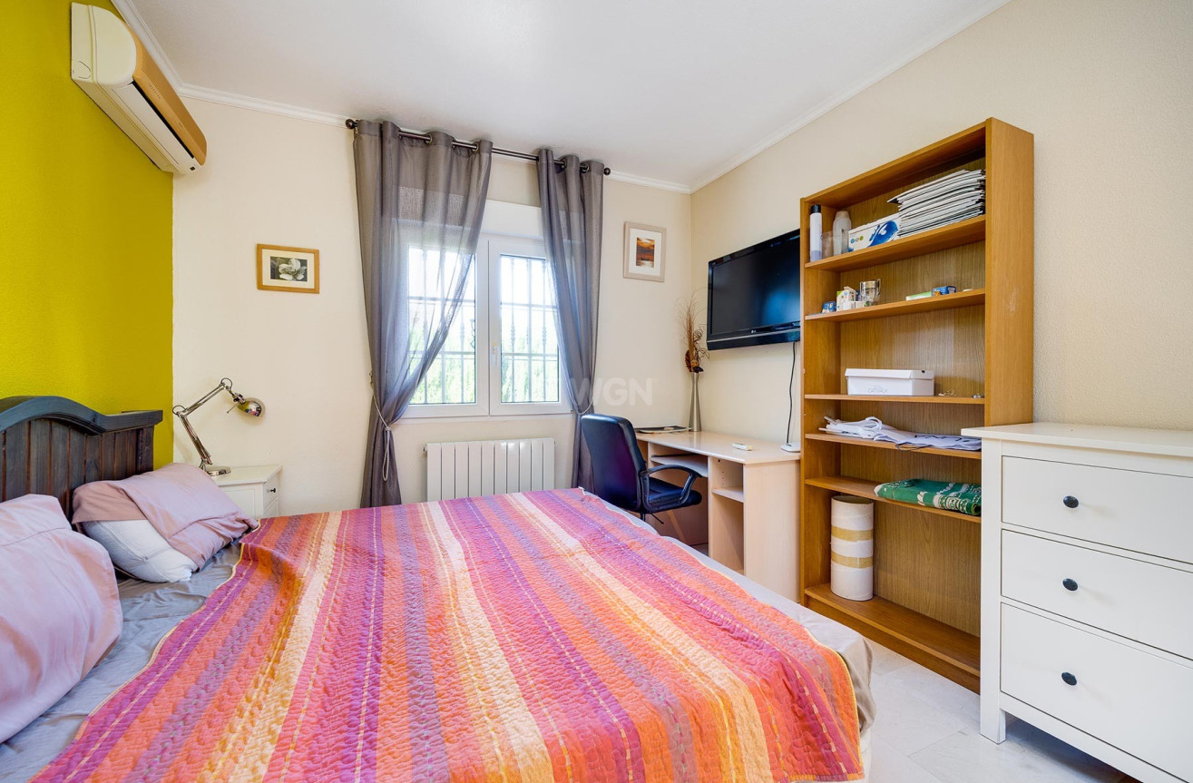 Reventa - Villa - Orihuela Costa - Costa Blanca