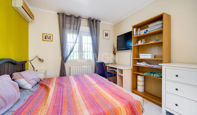 Reventa - Villa - Orihuela Costa - Costa Blanca