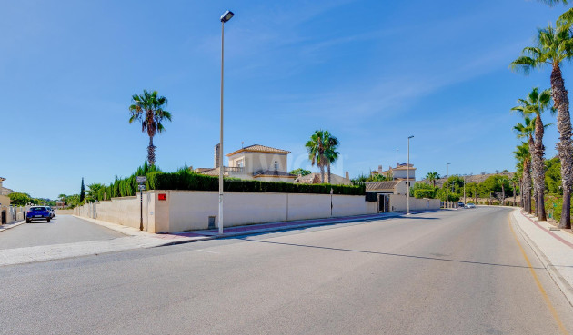 Reventa - Villa - Orihuela Costa - Costa Blanca
