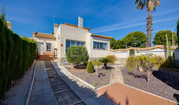Reventa - Villa - Orihuela Costa - Costa Blanca
