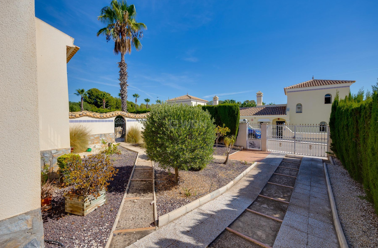 Reventa - Villa - Orihuela Costa - Costa Blanca