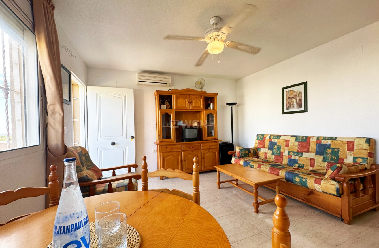 Resale - Bungalow - San Miguel de Salinas - Inland