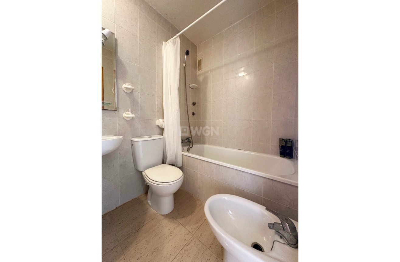 Resale - Bungalow - San Miguel de Salinas - Inland