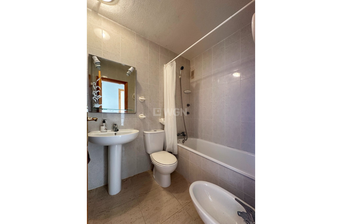 Resale - Bungalow - San Miguel de Salinas - Inland